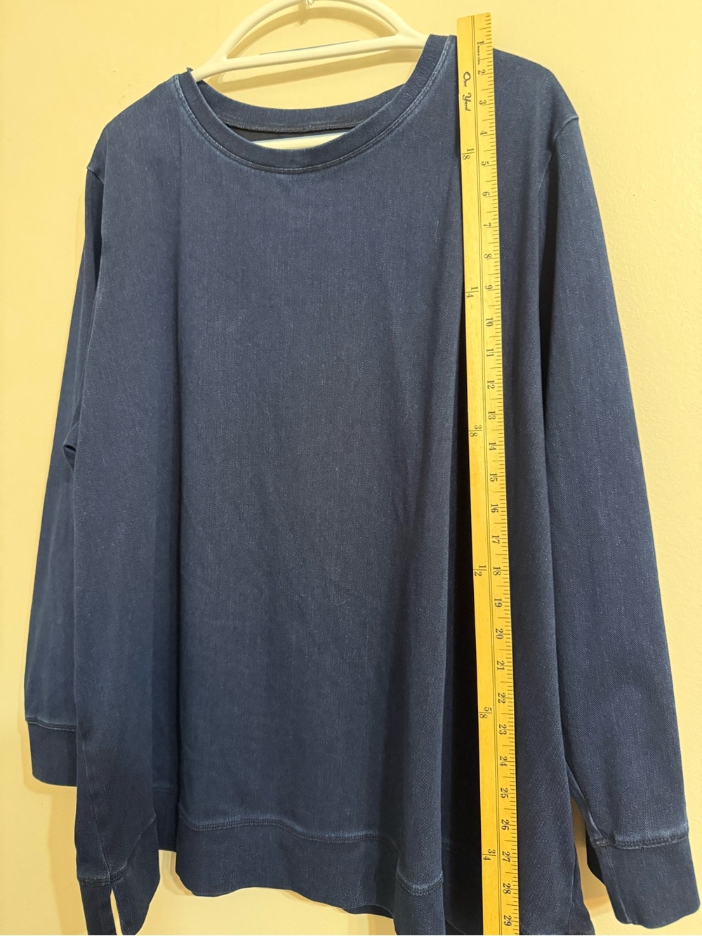 Lands' End Navy Blue Long-Sleeve Crewneck Sweatshirt